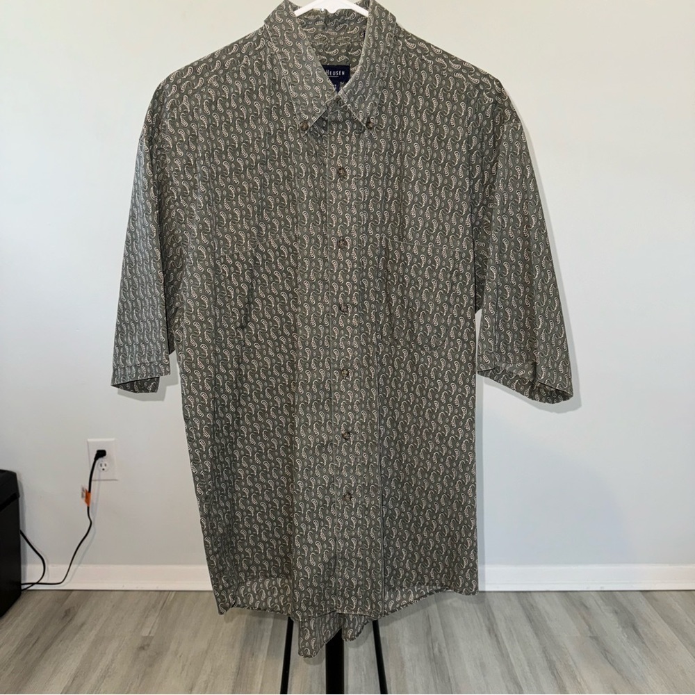 Van Heusen‎ Men’s Olive Green and Cream Paisley Button Up Polo Size Large